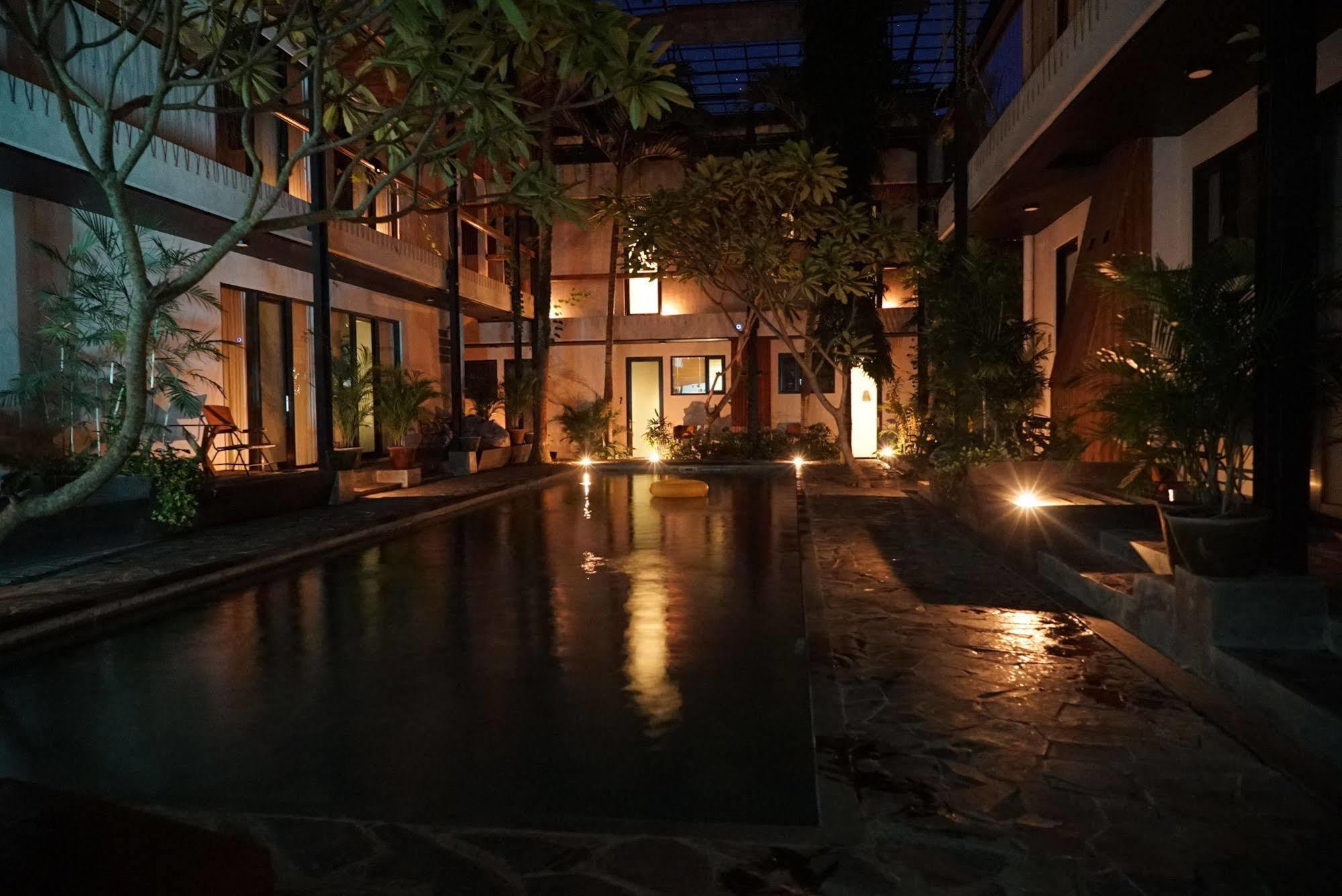 Outpost Ubud Penestanan Kültér fotó